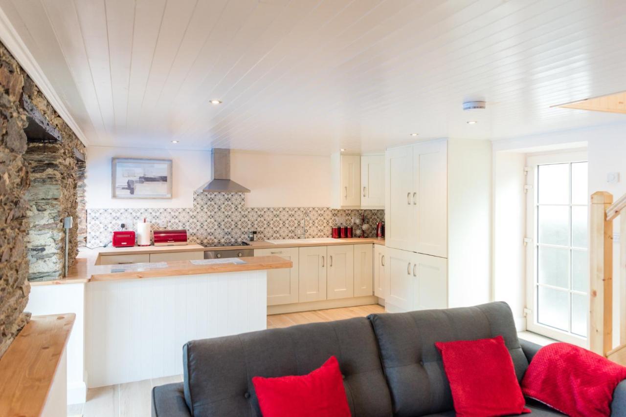Ardnavaha House - Poolside Cottages Clonakilty Exterior foto