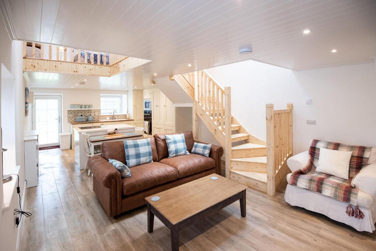 Ardnavaha House - Poolside Cottages Clonakilty Exterior foto