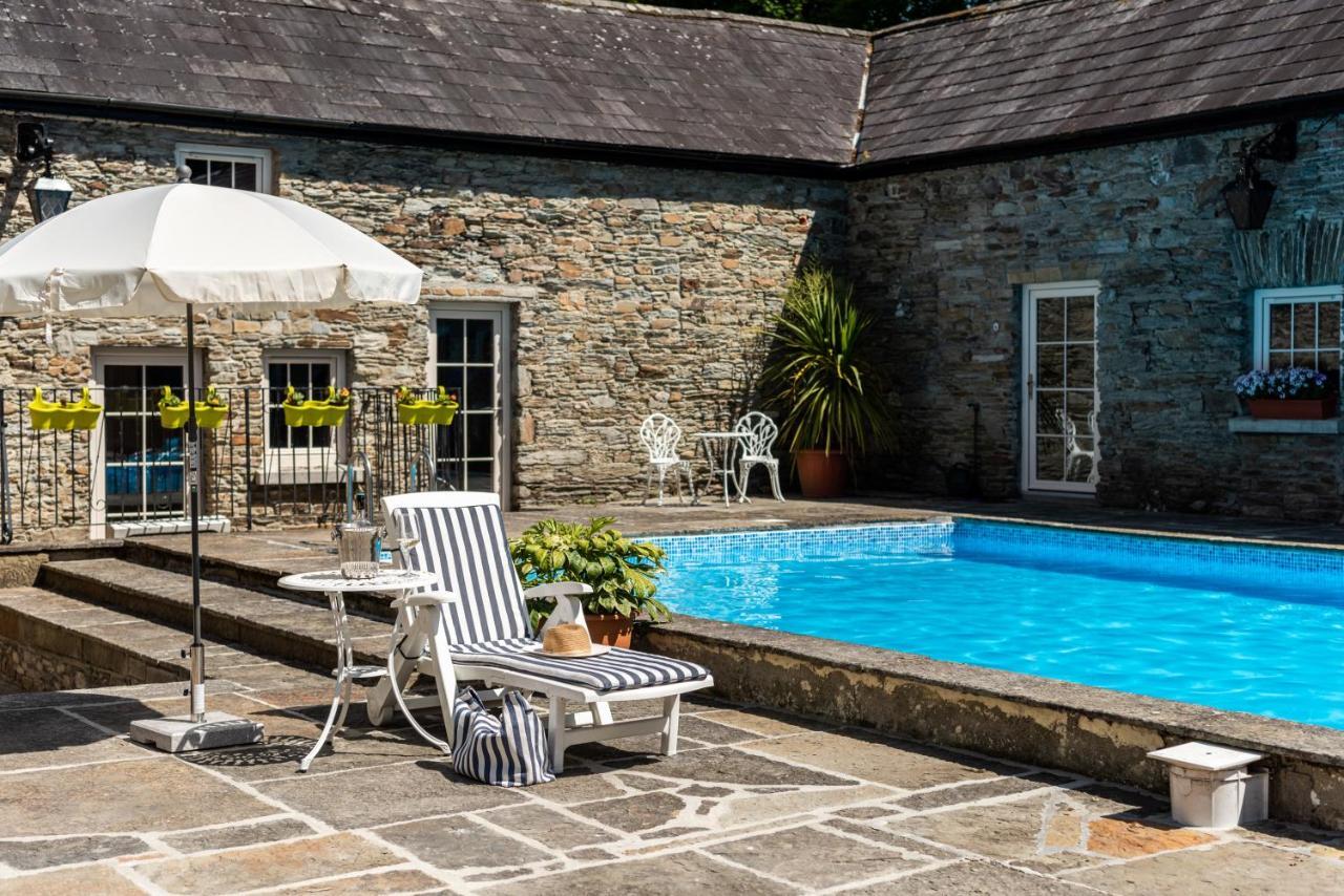 Ardnavaha House - Poolside Cottages Clonakilty Exterior foto